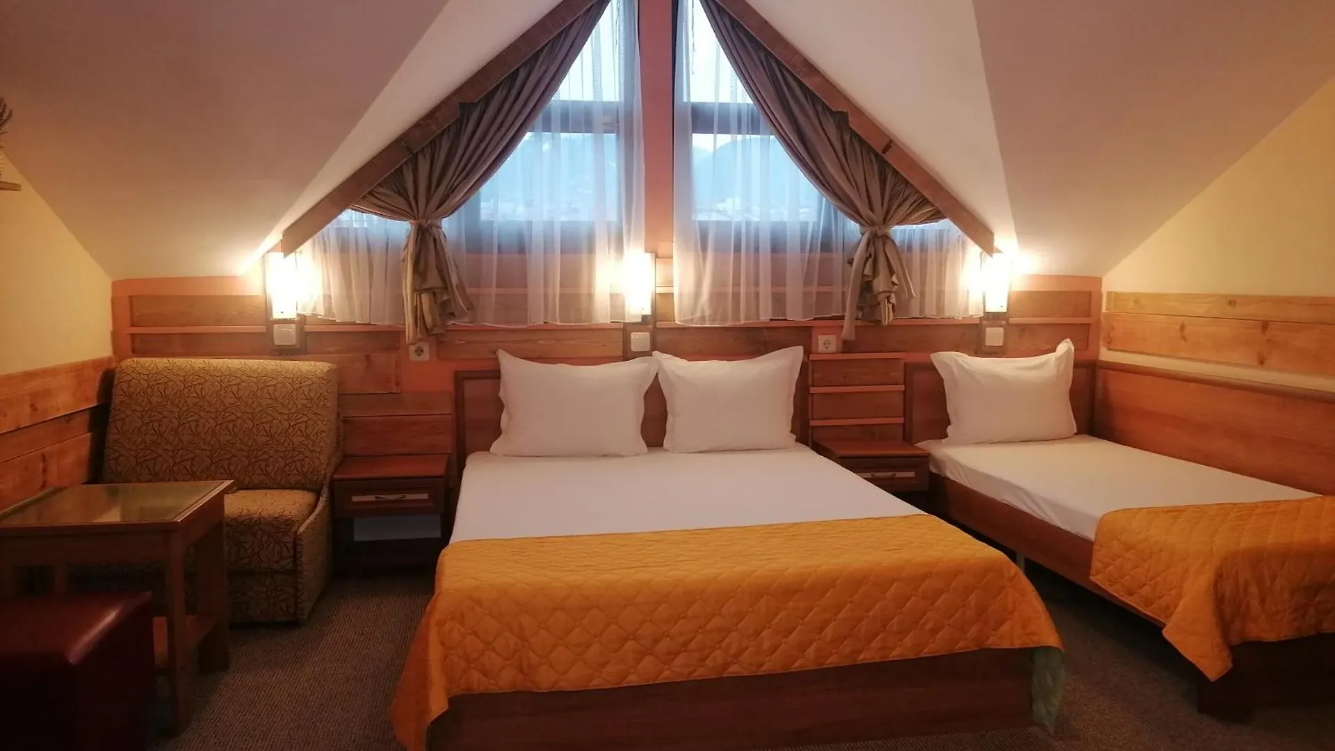 Boutique Guest House Ikonomov Bansko 3*,
